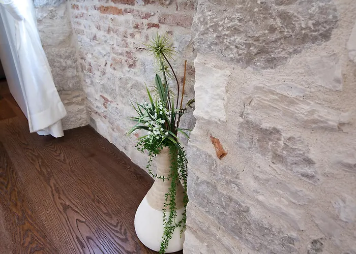 Speruna Luxury Split